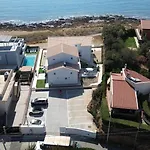 Hébergement de vacances Astro With Direct Access On The Sea Of Heritage Of Unesco