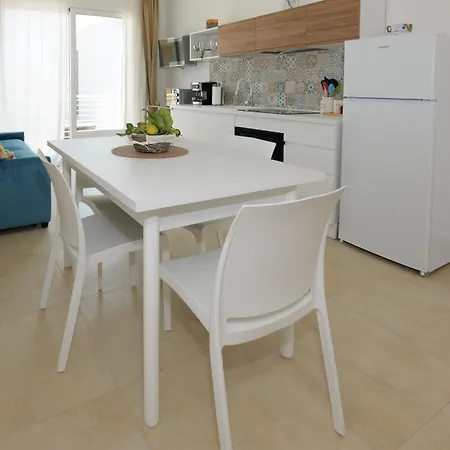 Astro With Direct Access On The Sea Of Heritage Of Unesco Holiday home *