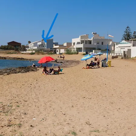 Astro With Direct Access On The Sea Of Heritage Of Unesco Holiday home